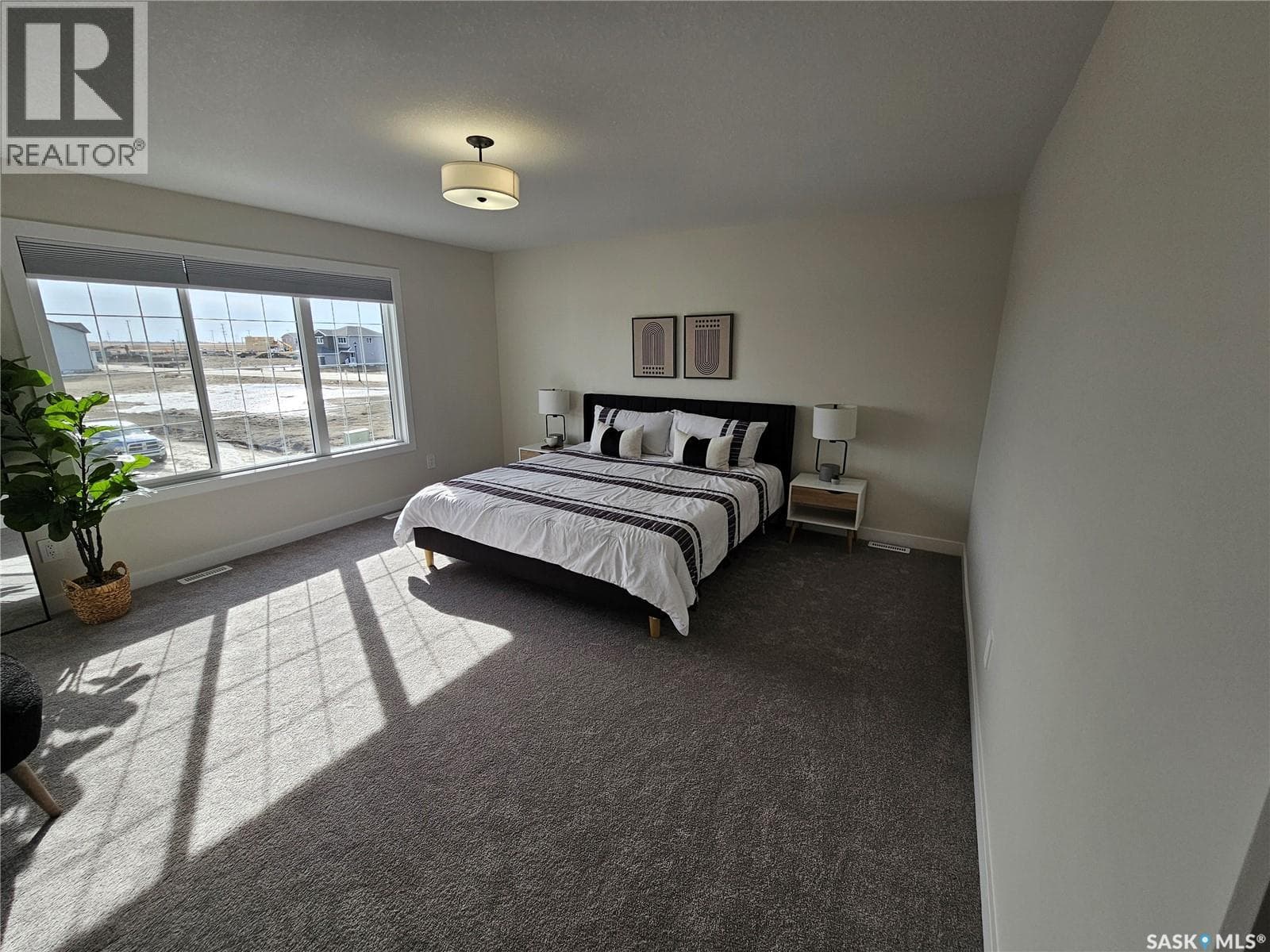 7 Vancouver CRESCENT — photo 5