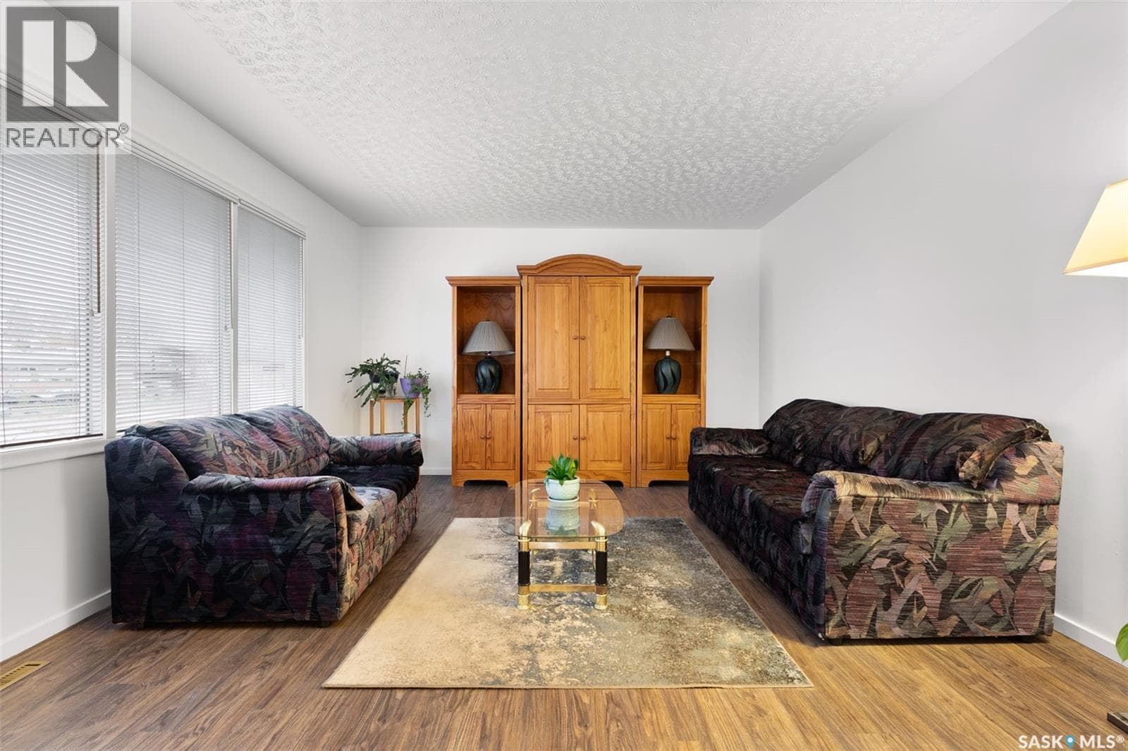 1020 EAST 9TH AVENUE — photo 4