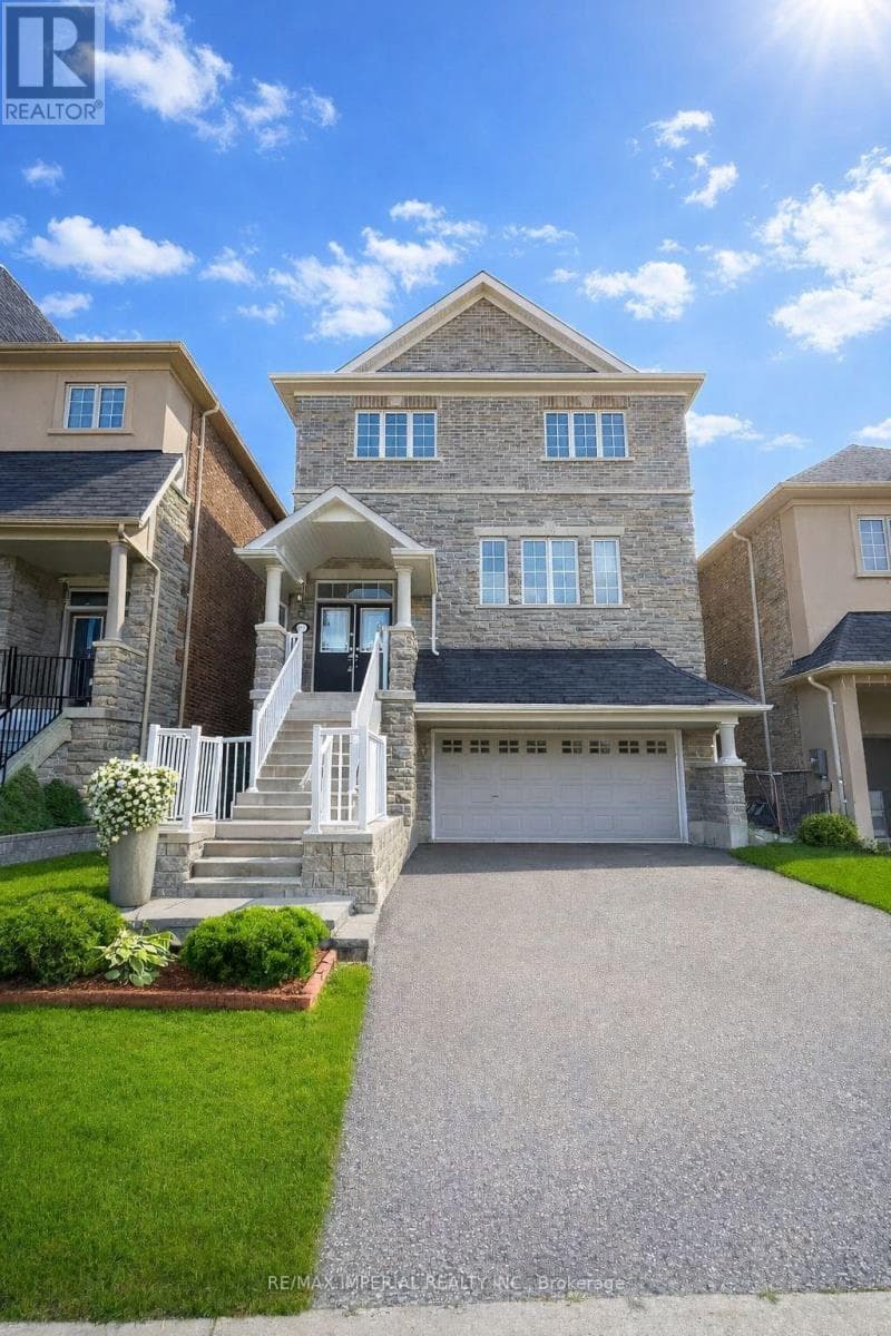 155 ART WEST AVENUE in Newmarket North West