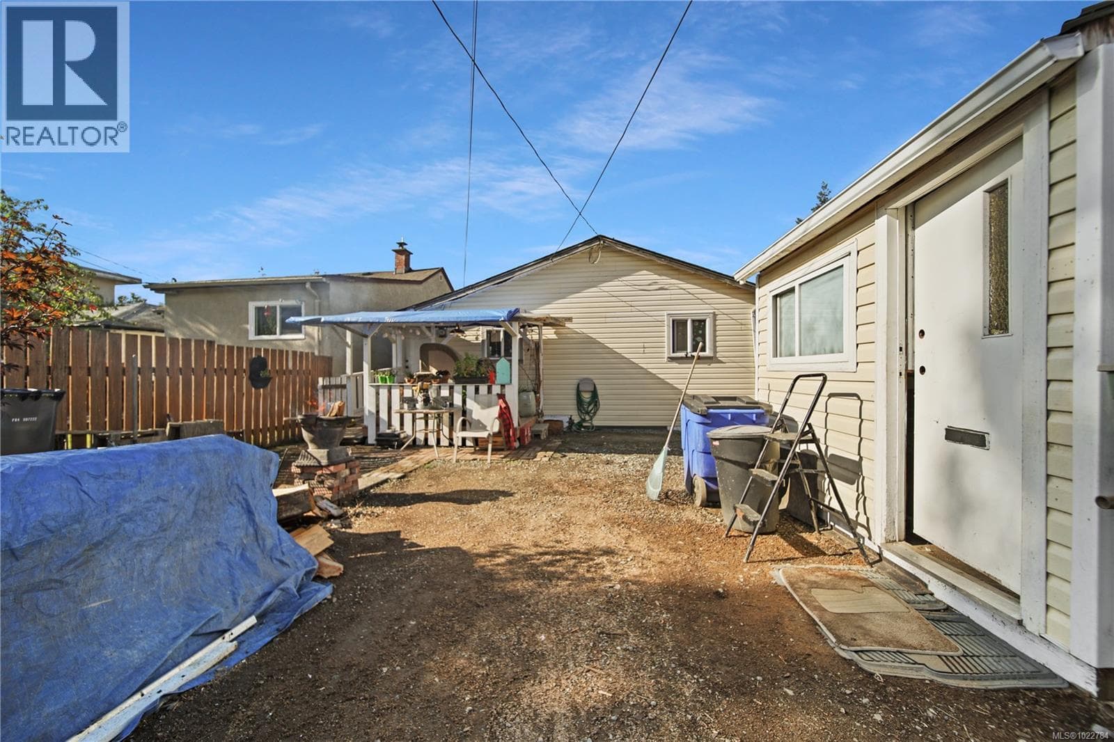 3645 14th Ave — photo 3