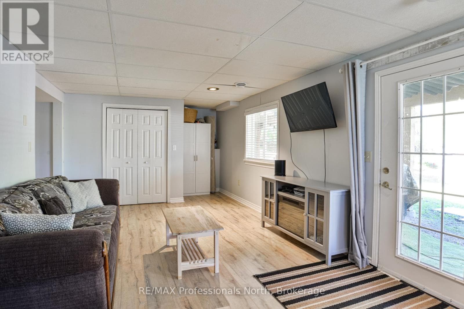 6 LANKIN AVENUE — photo 4