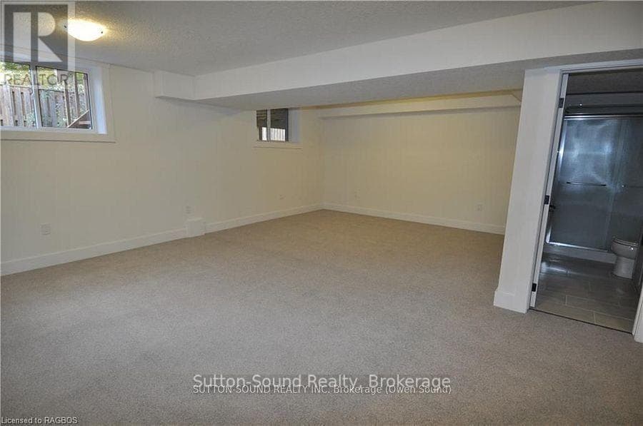 642 8TH STREET WEST, OnePoint — photo 2
