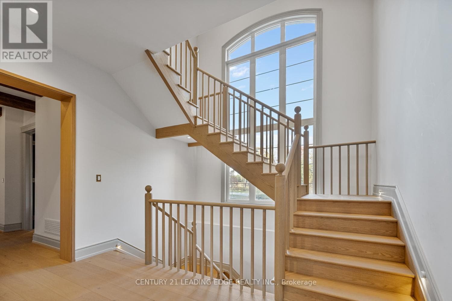 43 NEWTON REED CRESCENT in 