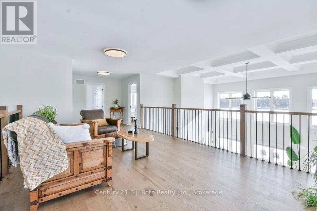 27 - 53 DOCK LANE, OnePoint — photo 4