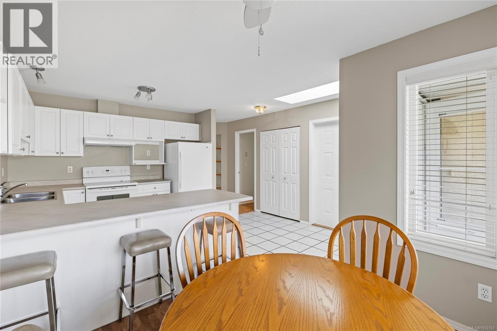 11 454 Morison Ave — photo 4