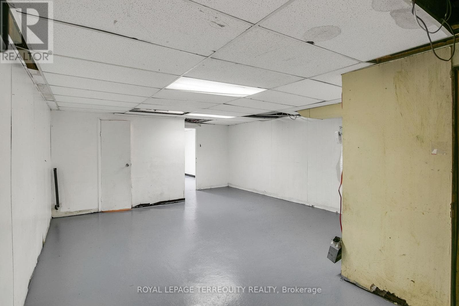 1680 ST CLAIR AVENUE W, Toronto — photo 5