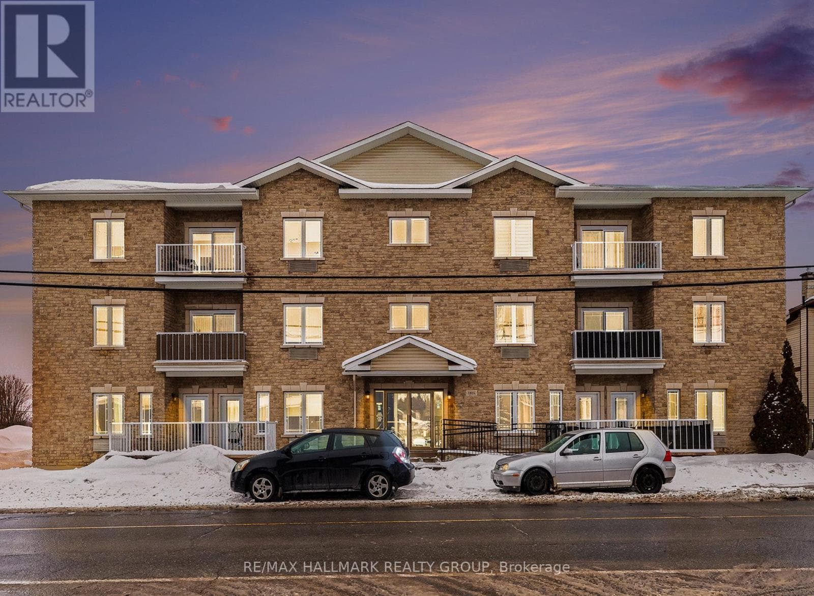 208 - 1026 LAURIER STREET — photo 4