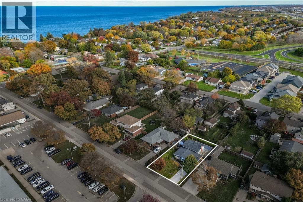 15 GRAND AVENUE — photo 3