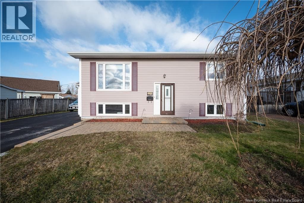 135 VIRGINIA AVENUE — photo 2
