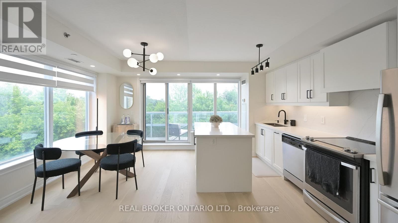 415 - 701 SHEPPARD AVENUE W in Clanton Park