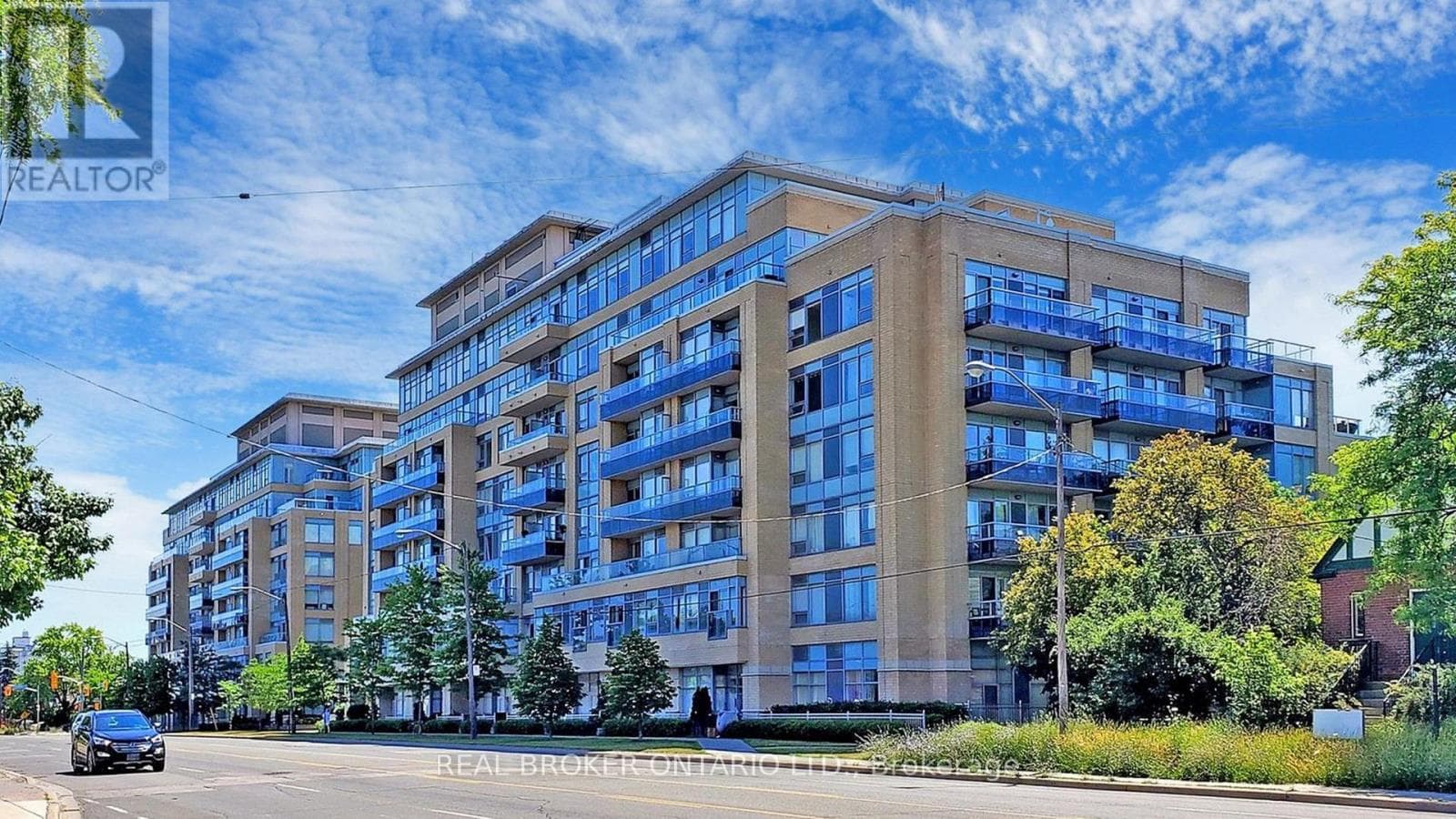 415 - 701 SHEPPARD AVENUE W — photo 2