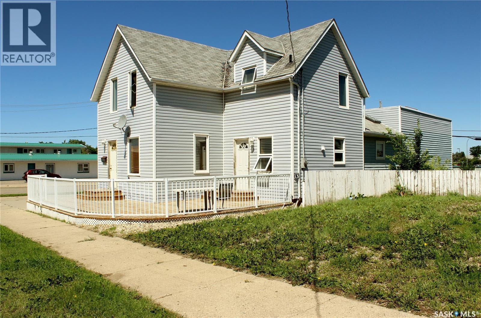 3 2ND AVENUE, Saskatchewan — photo 2