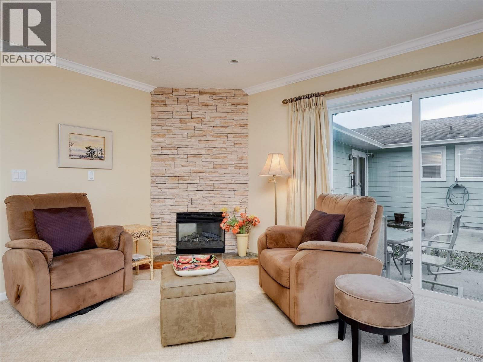 2087 James White Blvd — photo 5