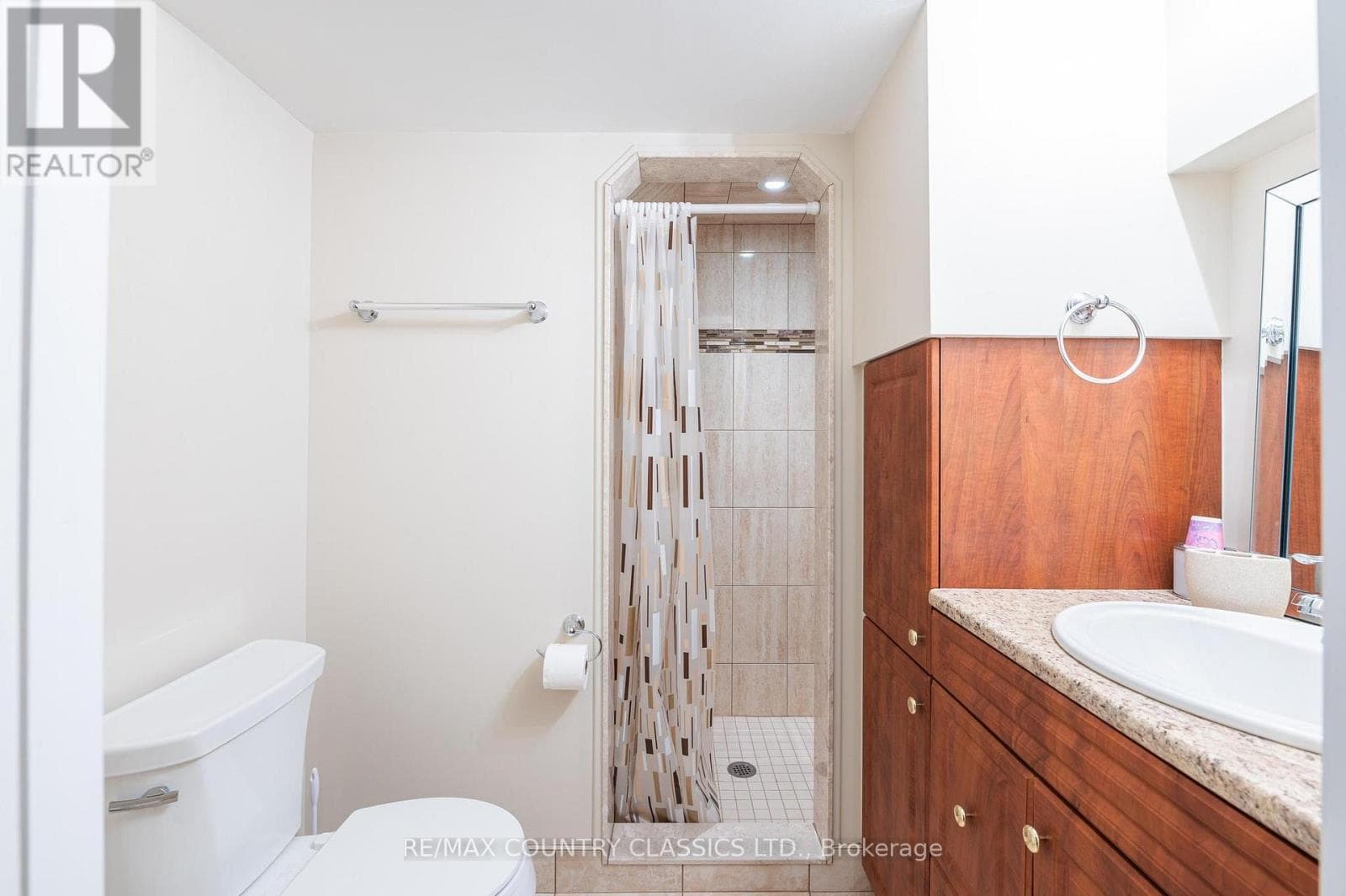 1 - 1579 ANSTRUTHER LAKE ROAD, Central Lakes — photo 3