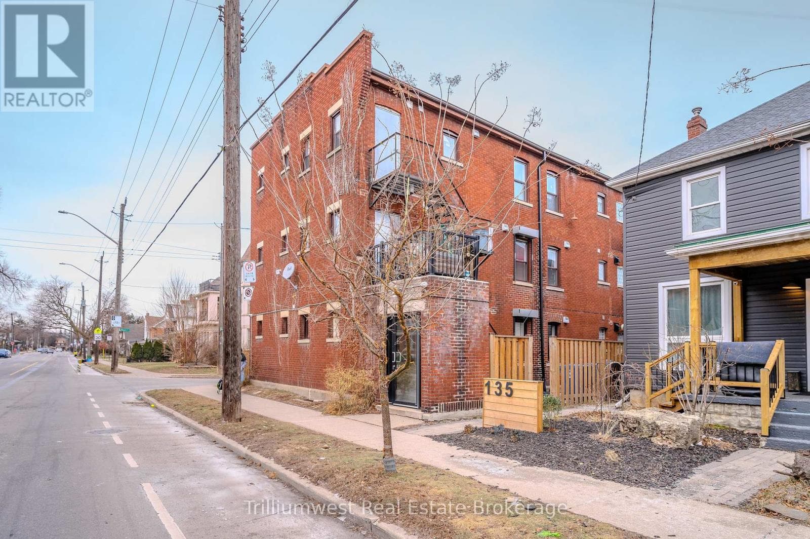 41-43 ALBERT Street — photo 3