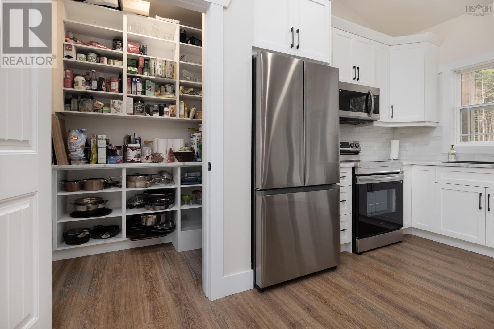 101 English Point Road — photo 3