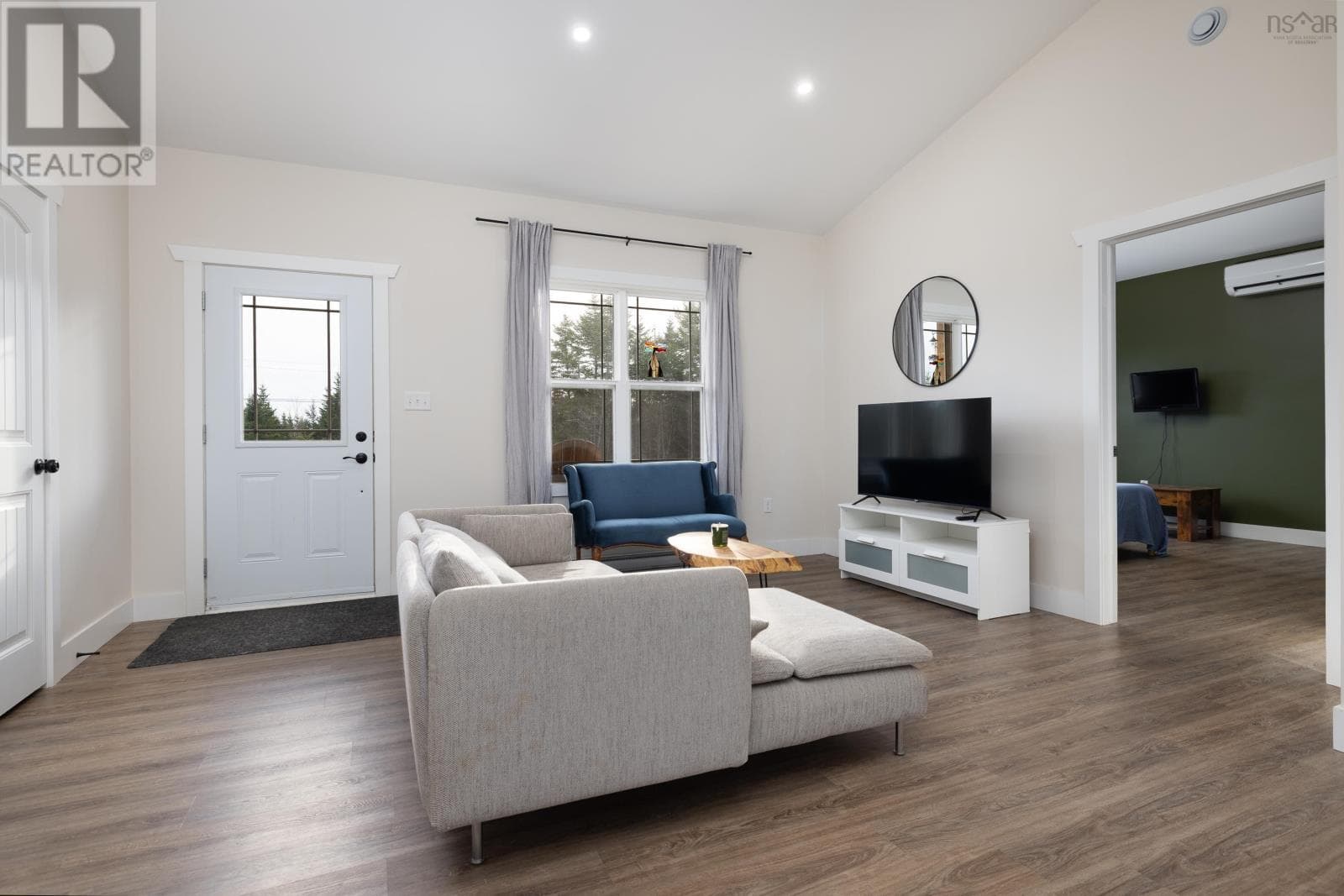 101 English Point Road — photo 4