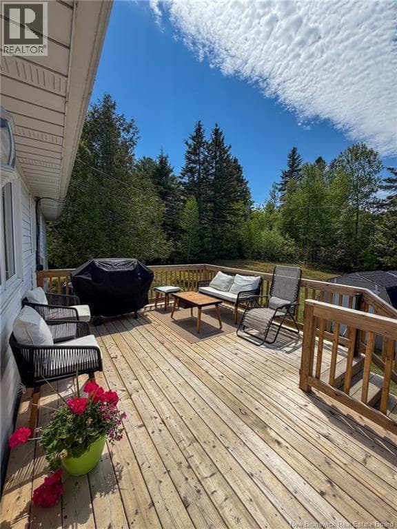 18 GOLDEN HAWK DRIVE, New Brunswick — photo 2