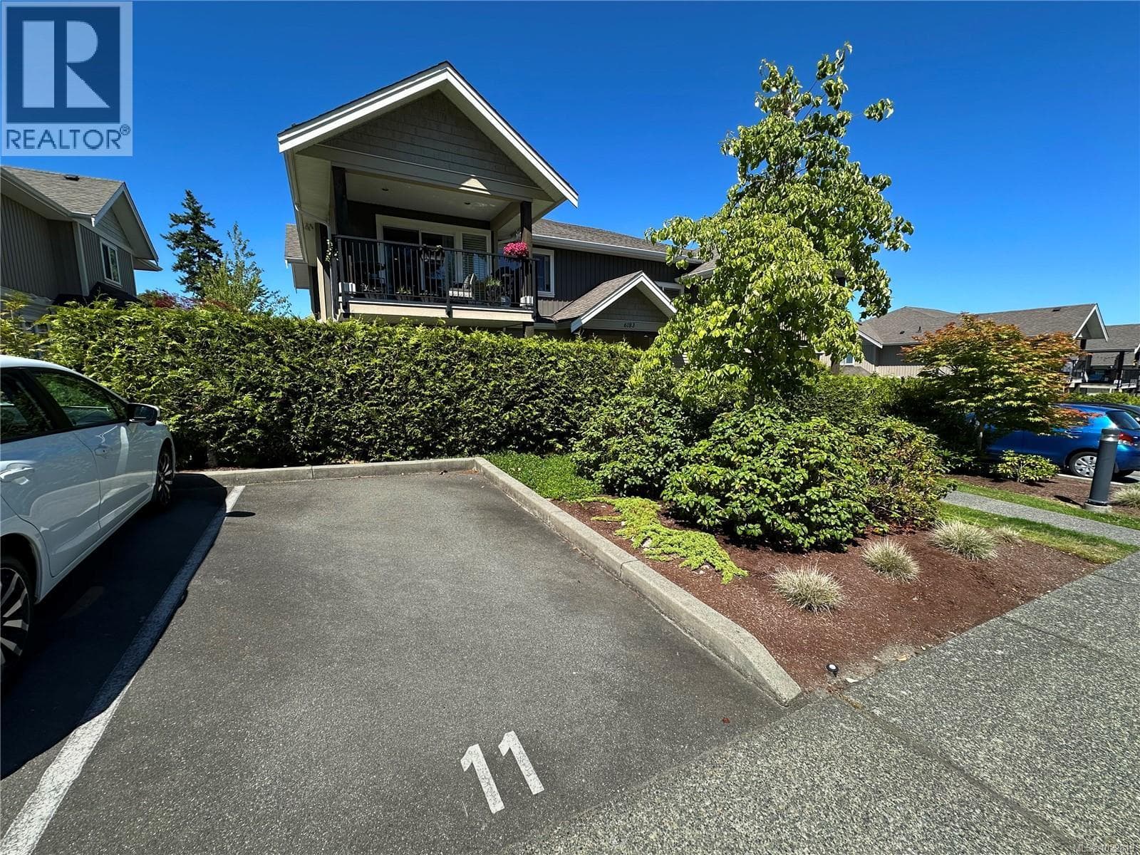 3 6183 Nitinat Way — photo 5