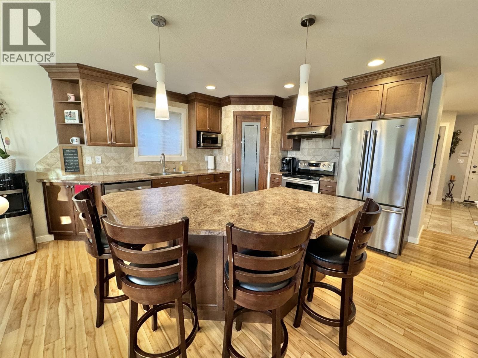 116 EAGLE CRESCENT — photo 5