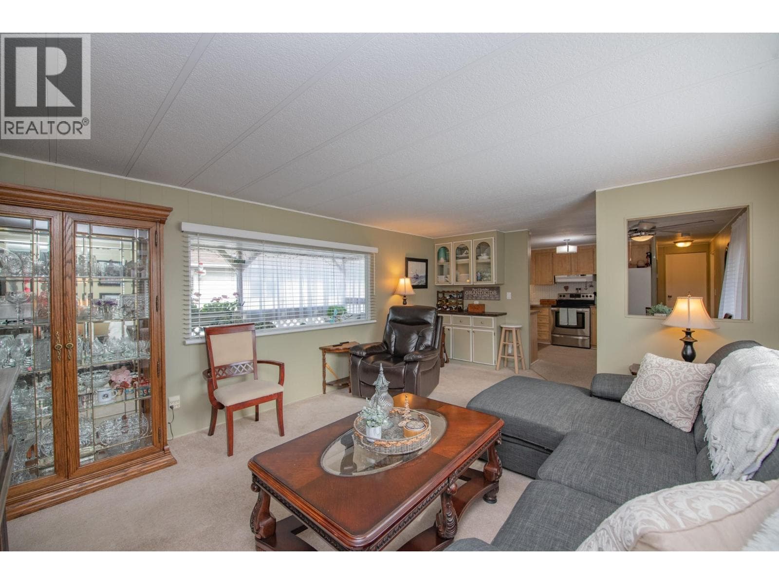 15401 Kalamalka Lake Road Unit# 3A, Interior REALTORS® — photo 3