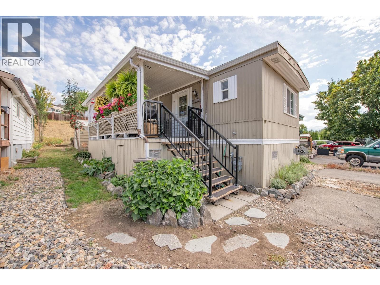 15401 Kalamalka Lake Road Unit# 3A in 