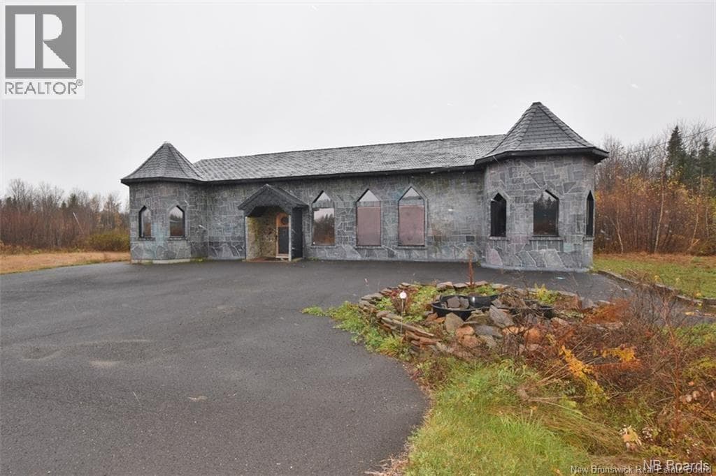 58 JUBILEE ROAD in 