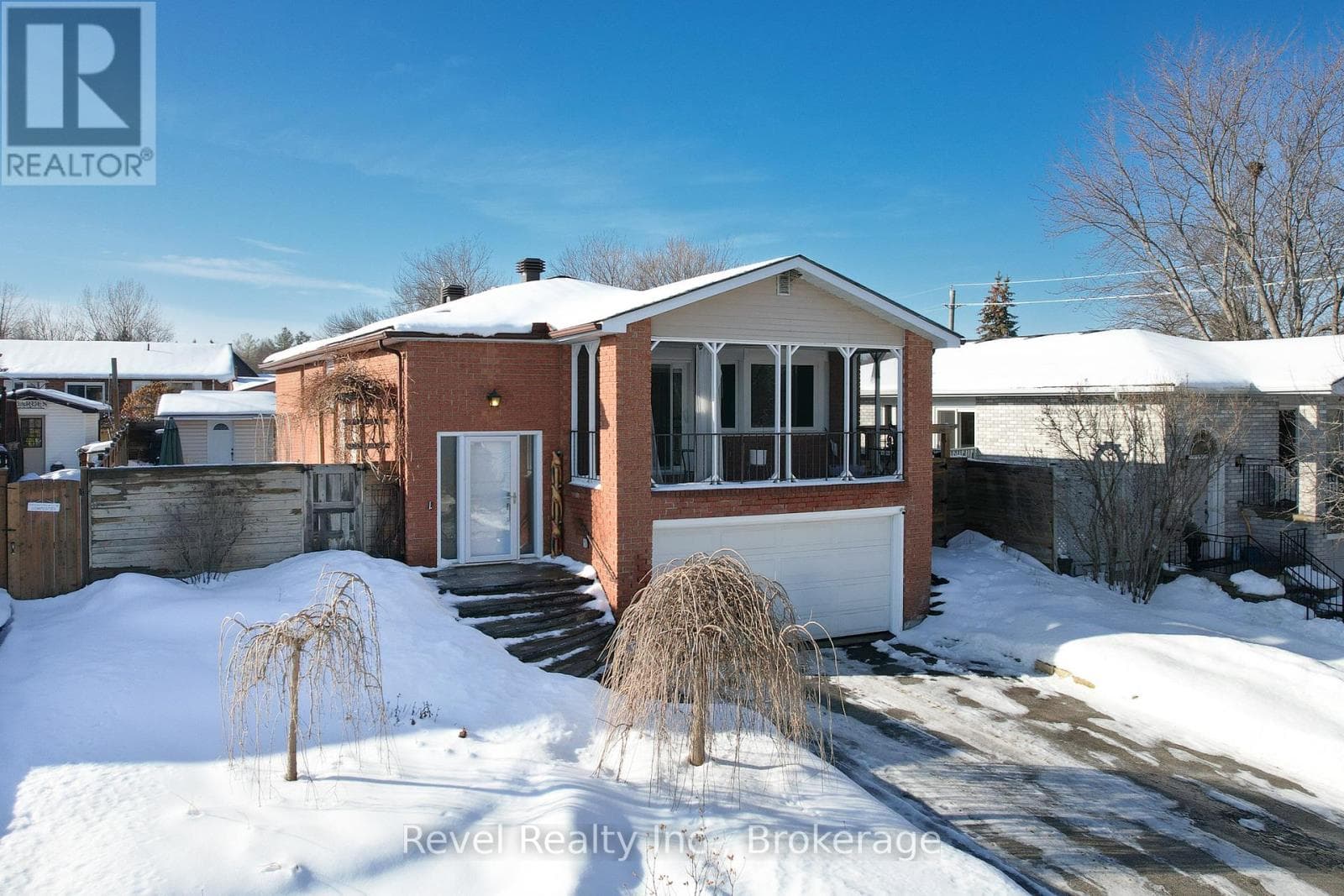 4 TESKEY COURT in 