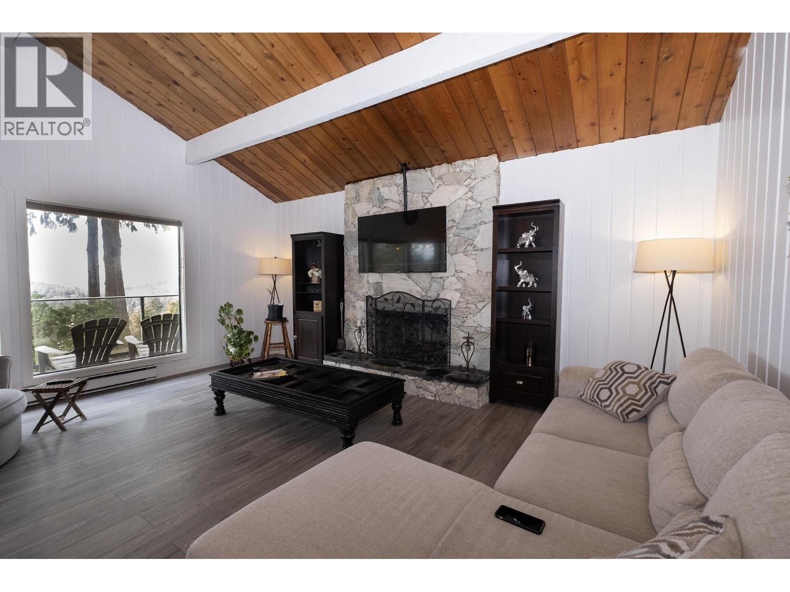 12870 DOGWOOD DRIVE — photo 5