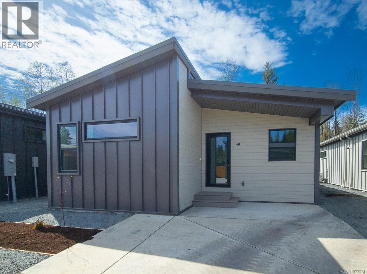 40 3025 ROYSTON ROAD in 