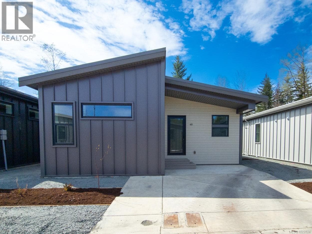 40 3025 ROYSTON ROAD, Vancouver Island — photo 2