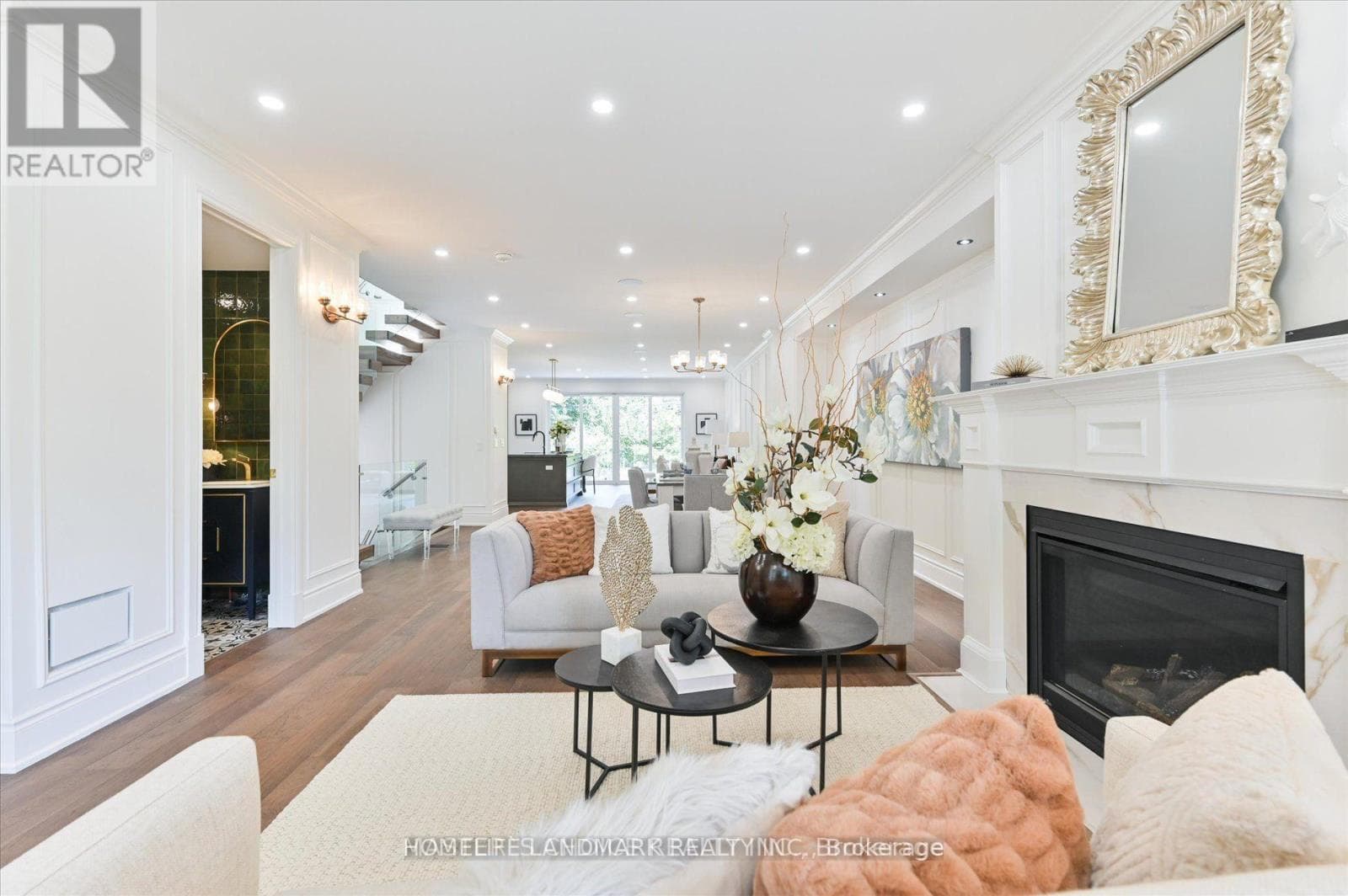 382 ST CLEMENTS AVENUE — photo 5