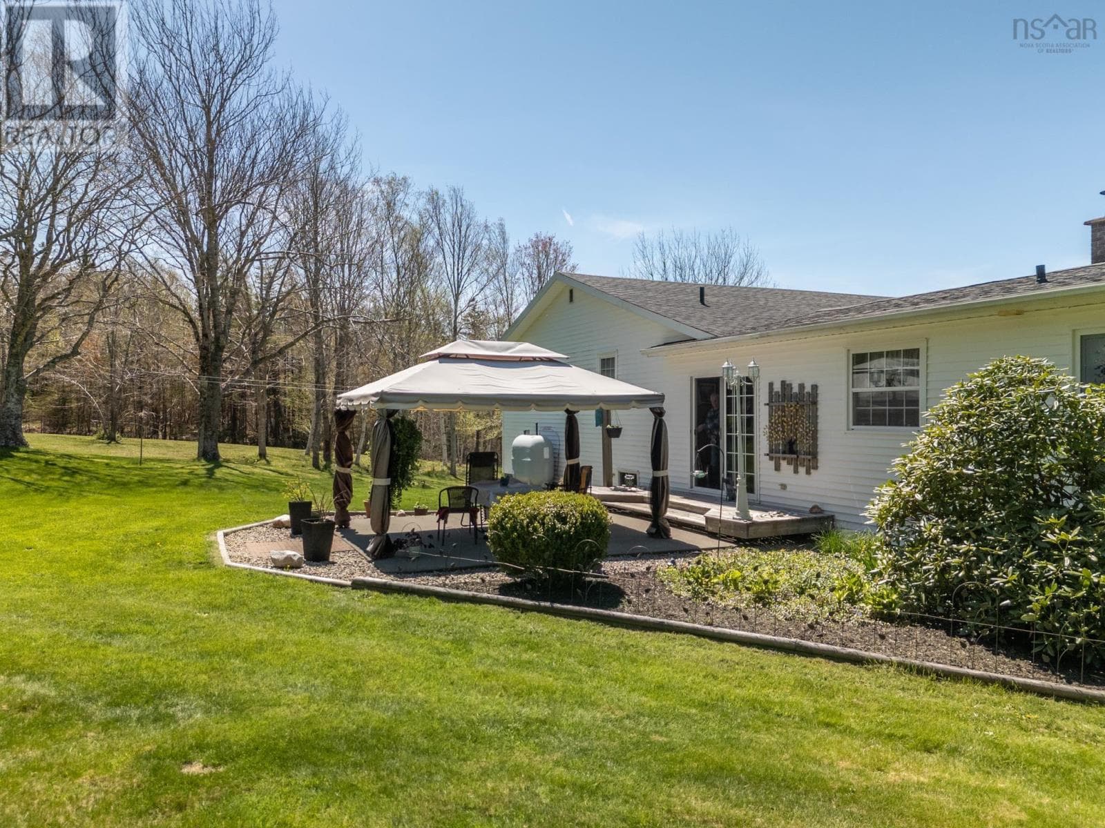 256 KILLAM ROAD — photo 5