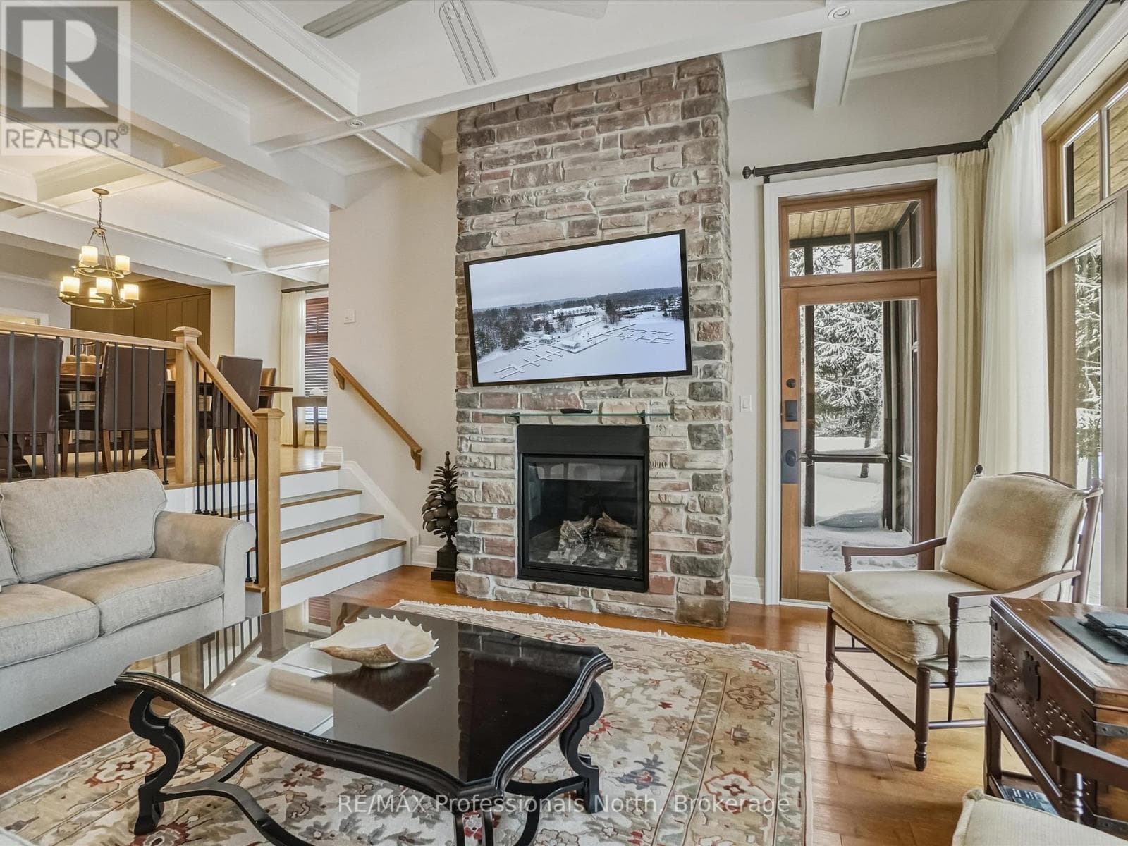 C6 5B - 1003 MATTHEWS DRIVE — photo 4
