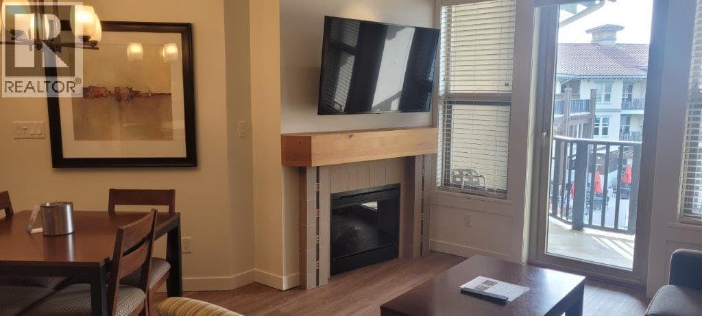 4200 Lakeshore Drive Unit# 205, Interior REALTORS® — photo 5