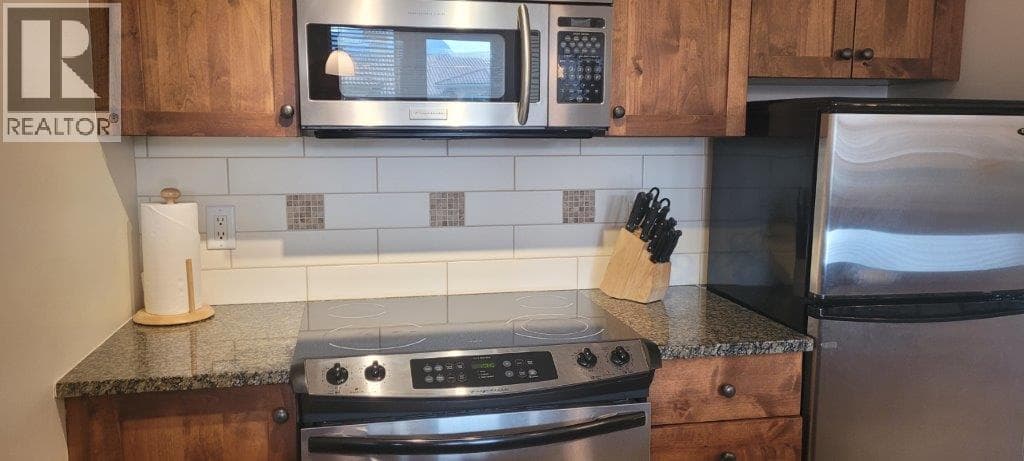4200 Lakeshore Drive Unit# 205, Interior REALTORS® — photo 2