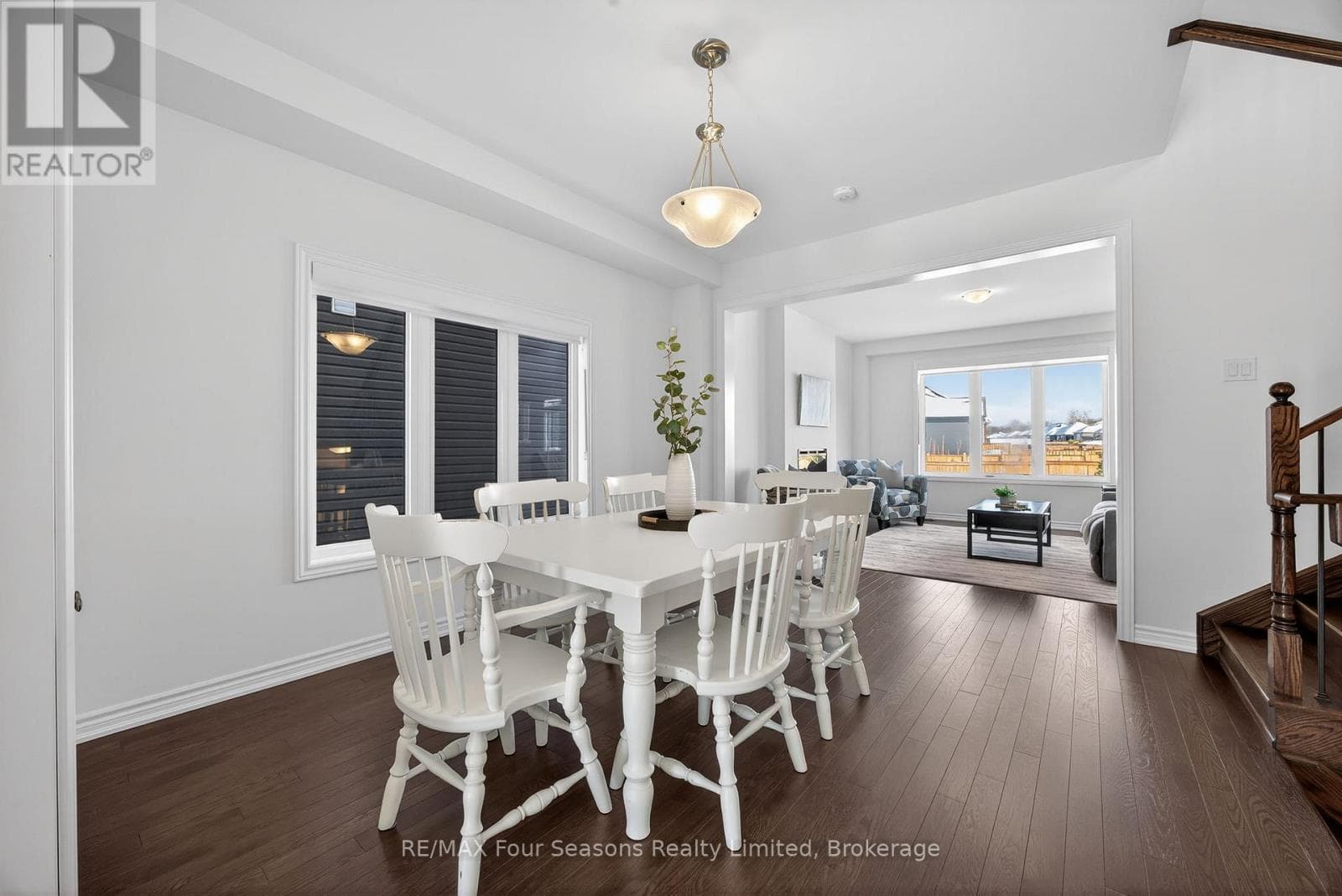 18 BEATRICE DRIVE — photo 5