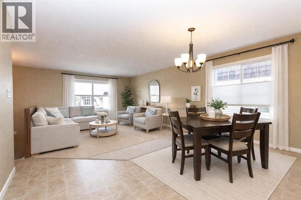 114 REDWOOD BOULEVARD — photo 4