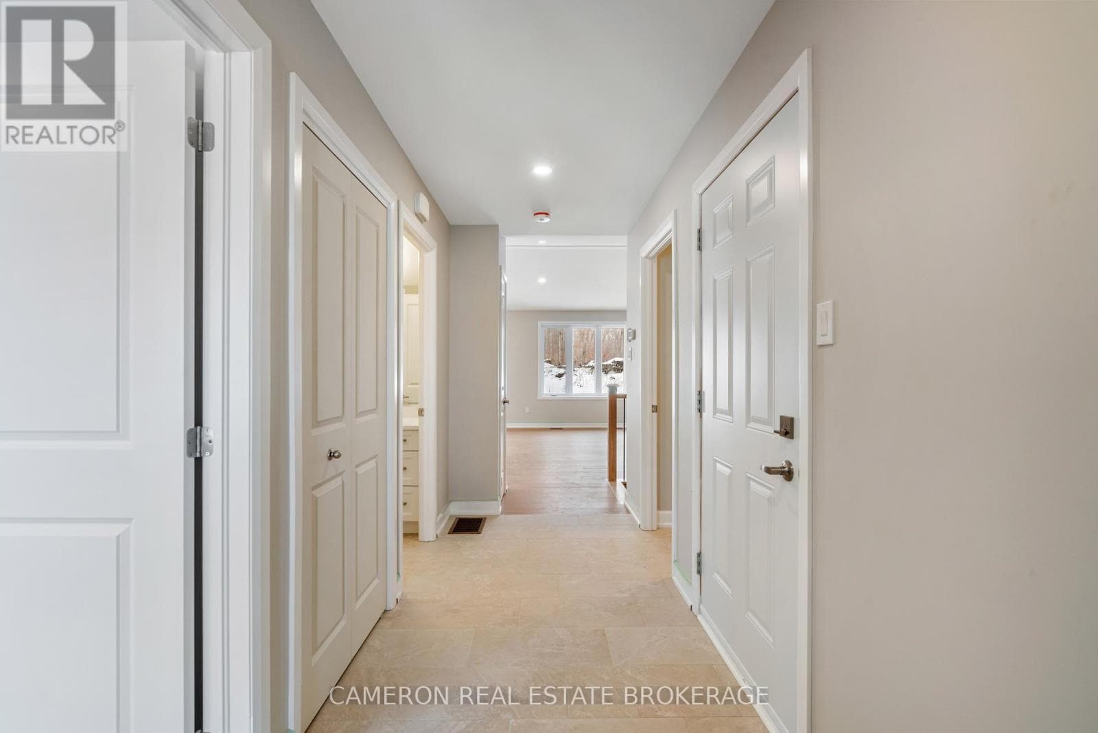 3153 MAURICY STREET — photo 2