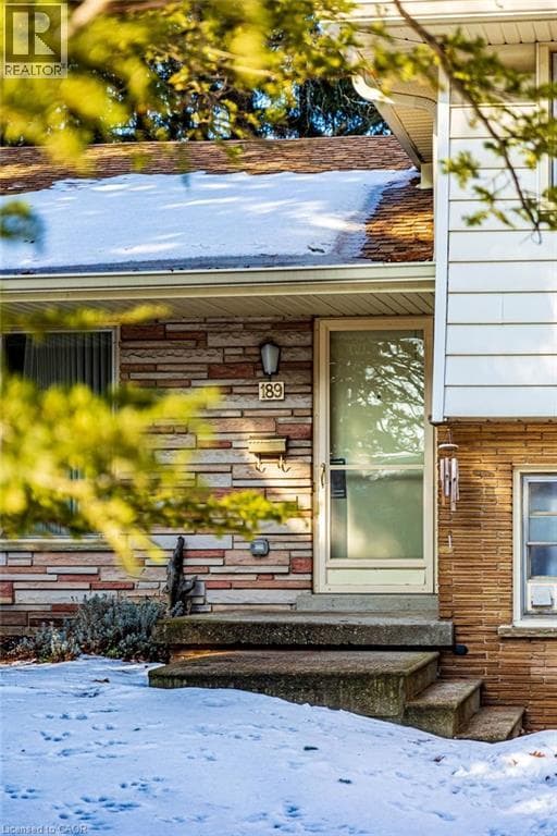 189 TAYLOR ROAD — photo 3