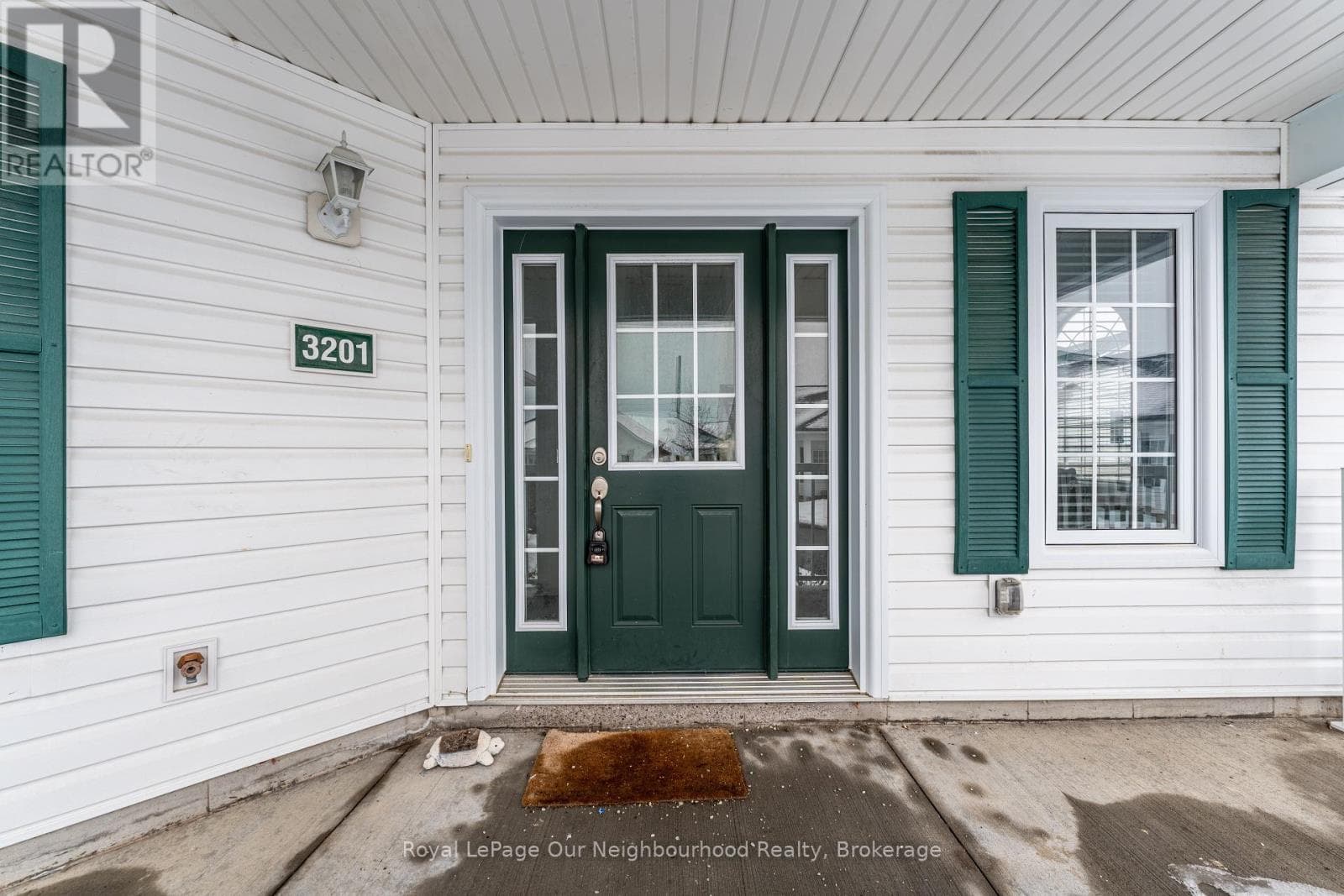 UNIT # 3201 - 300 CROFT STREET — photo 3