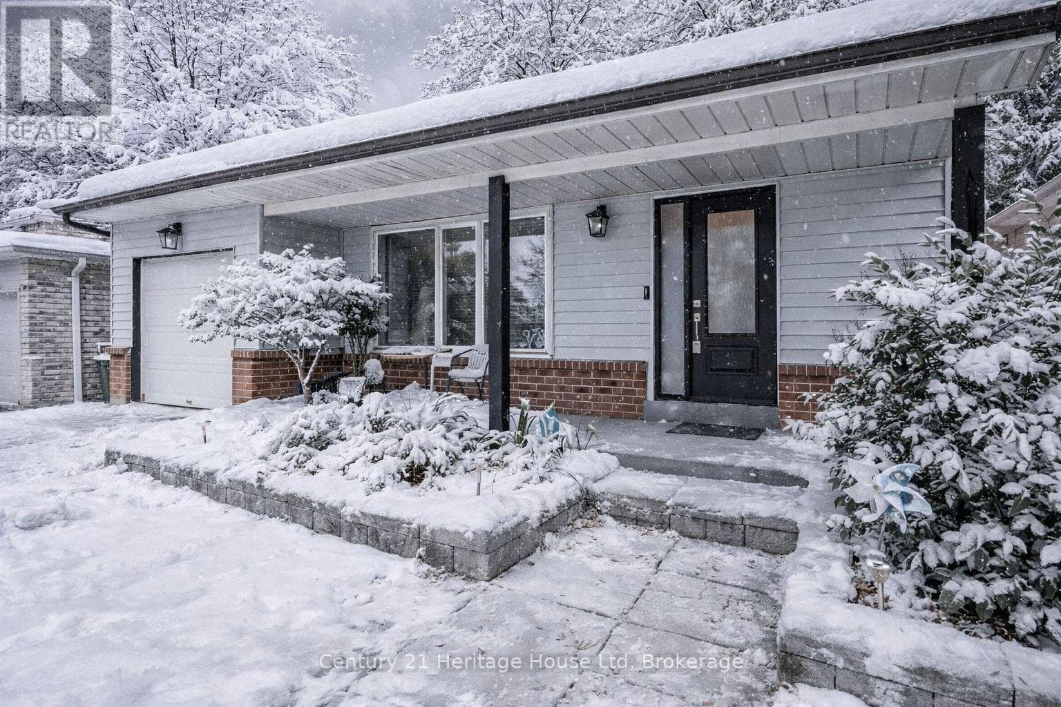378 WEST ACRES DRIVE — photo 2