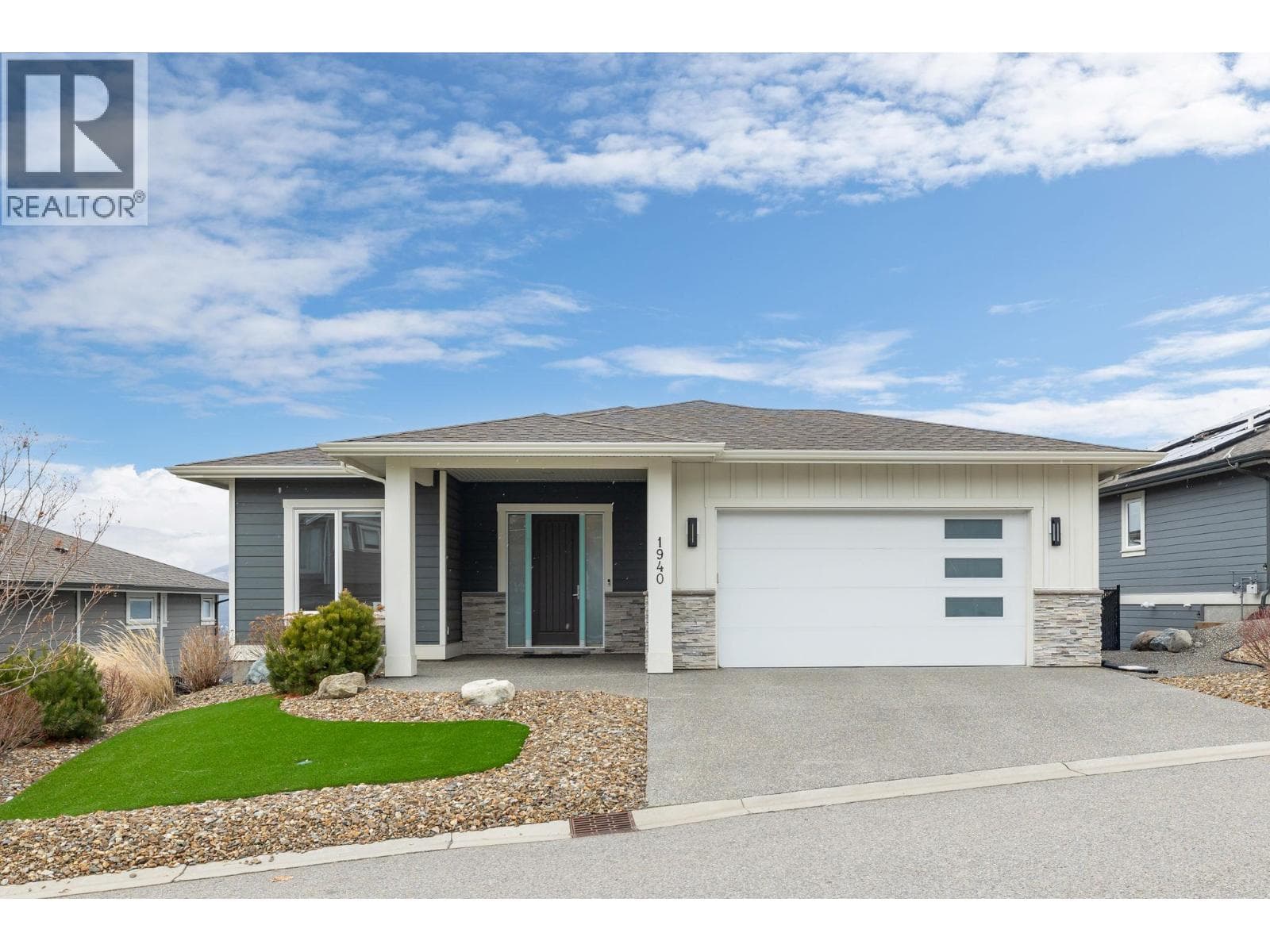 1940 FOXTAIL TERRACE in Rutland