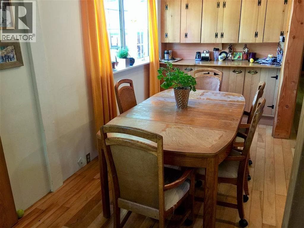 6 BRACKEN PARKWAY — photo 4