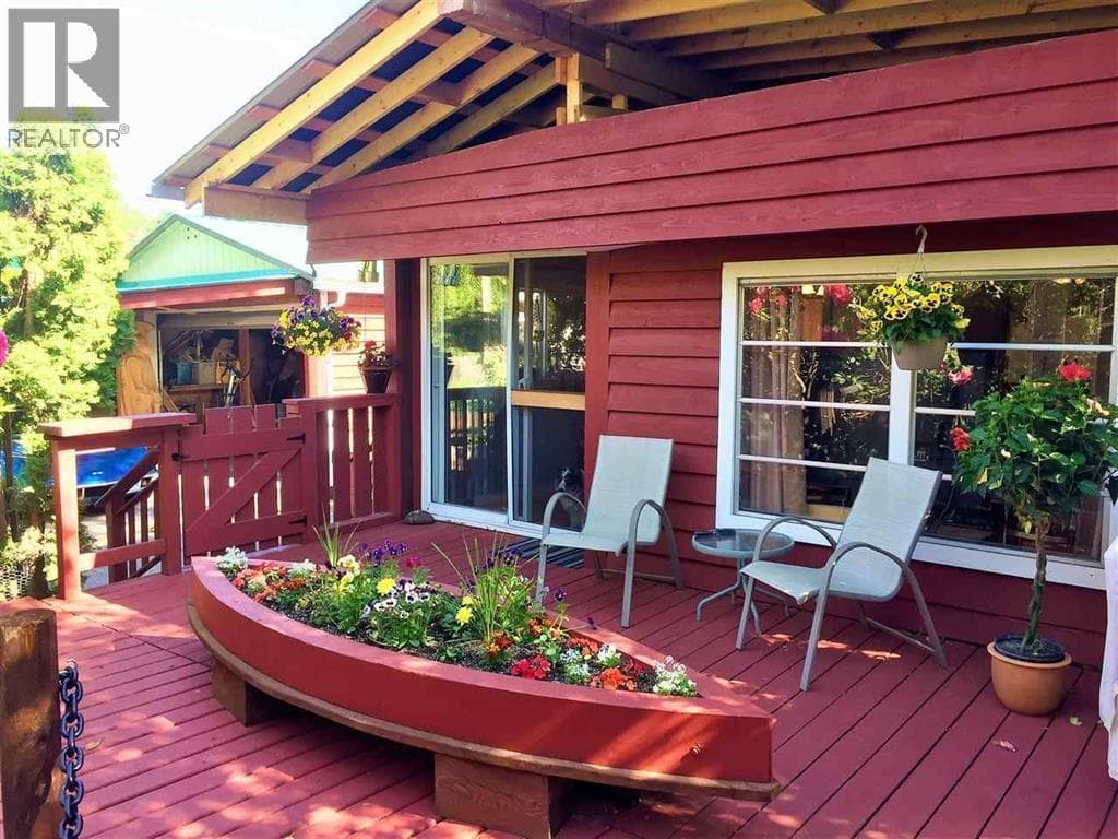 6 BRACKEN PARKWAY — photo 2