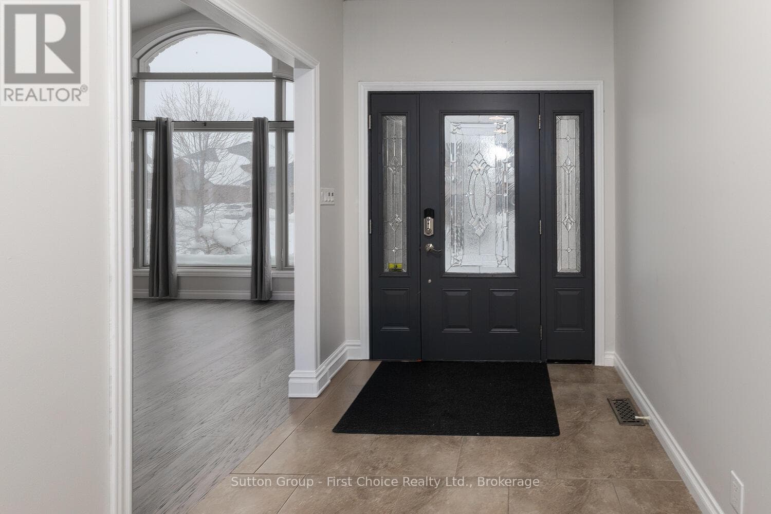 70 KENTON STREET, OnePoint — photo 4