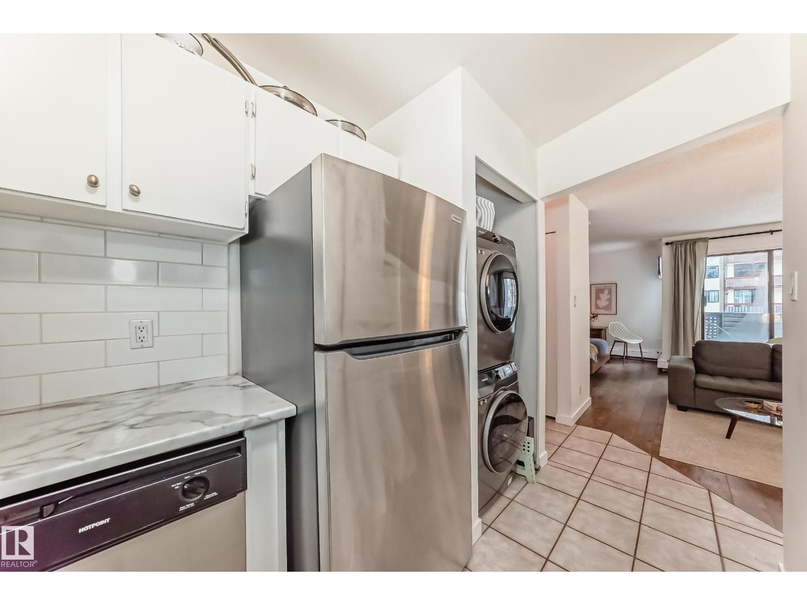 #314 10148 118 ST NW — photo 3