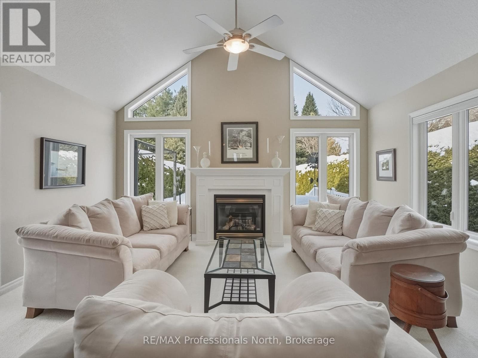 77 EWING STREET — photo 2