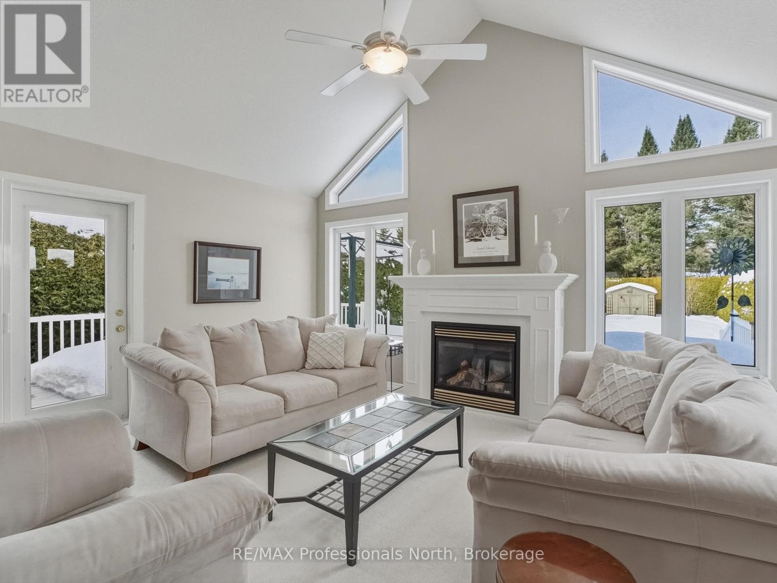 77 EWING STREET — photo 3