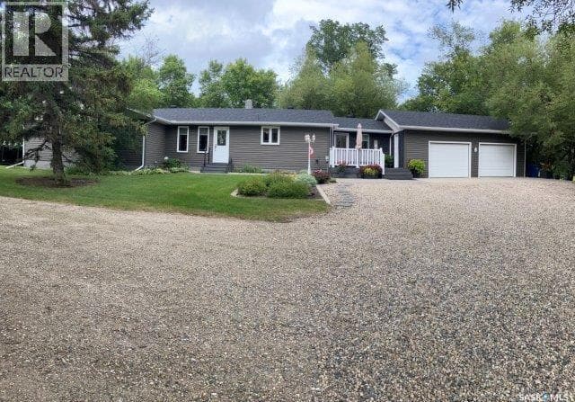 Elash Acreage — photo 2